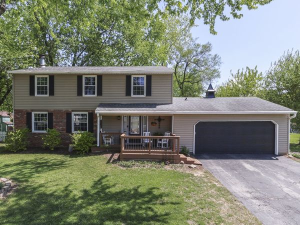 701 Meadowview Lane, Greenwood, IN 46142