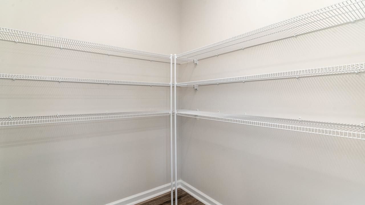 613 Anthem Ct. Photo 10