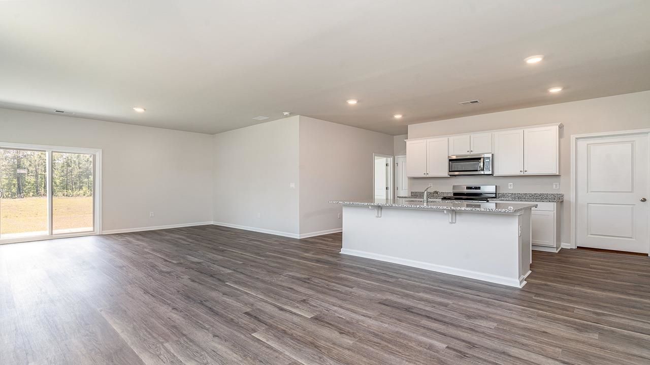 613 Anthem Ct. Photo 4