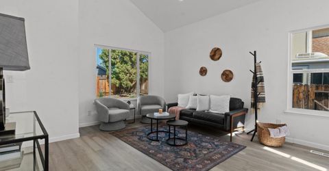 2719 Chavez Drive, Reno, NV 89502 Photo