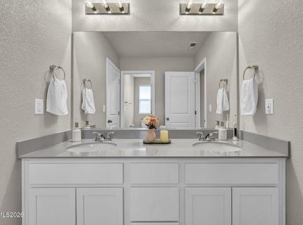 1381 Jett Way, Carson City, NV 89705 Photo