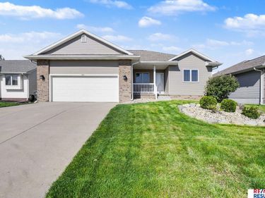 8024 S 167 Street , Omaha, NE 68136