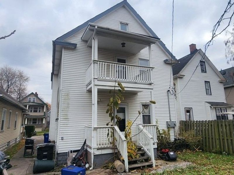 3868 W 19 , Cleveland, OH 44109 Photo 17