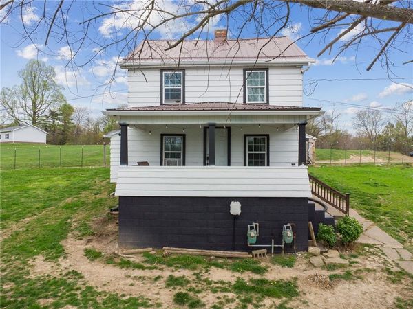 35 Bucey Rd, Burgettstown, PA 15021