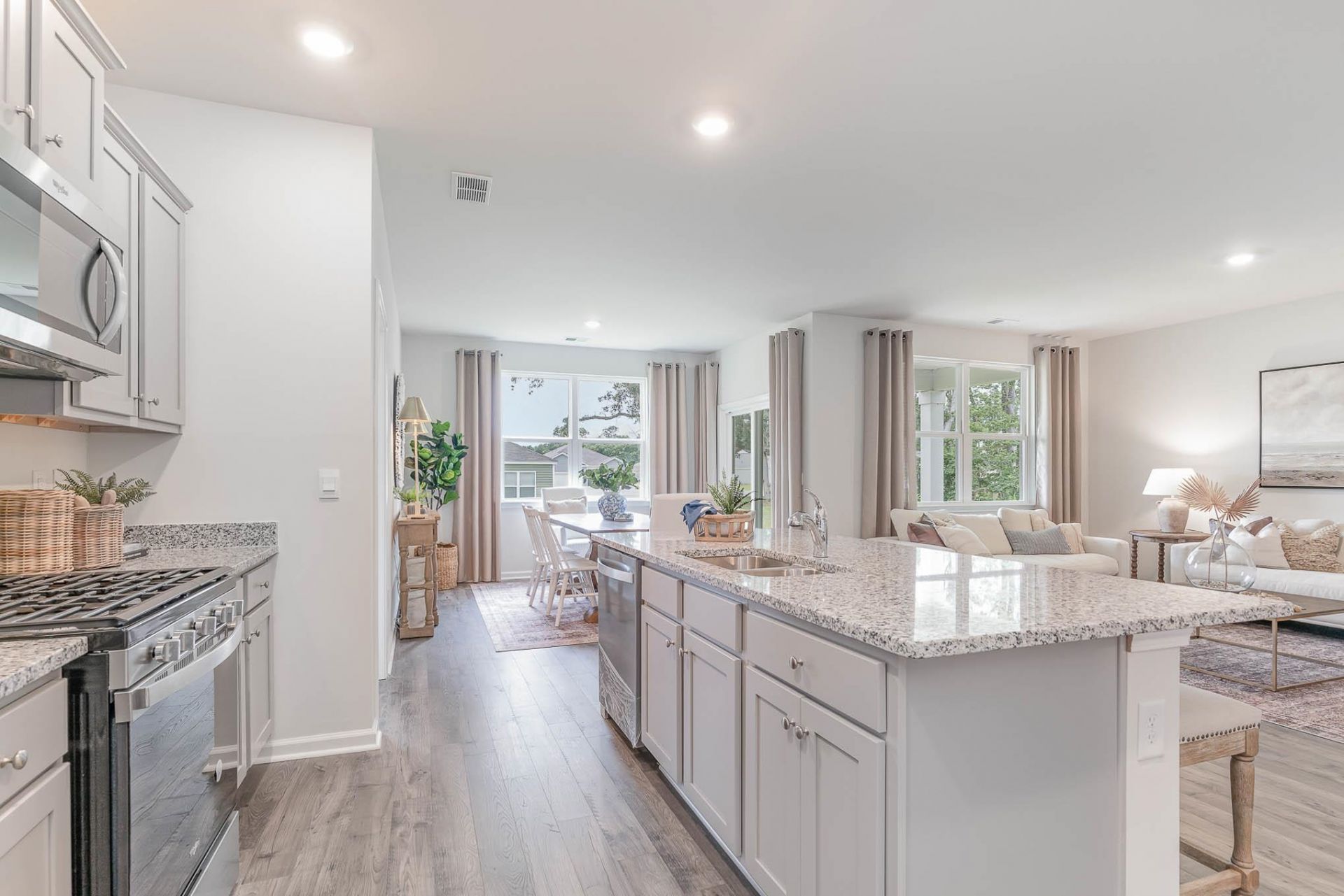 412 Rookroost Circle Photo 4