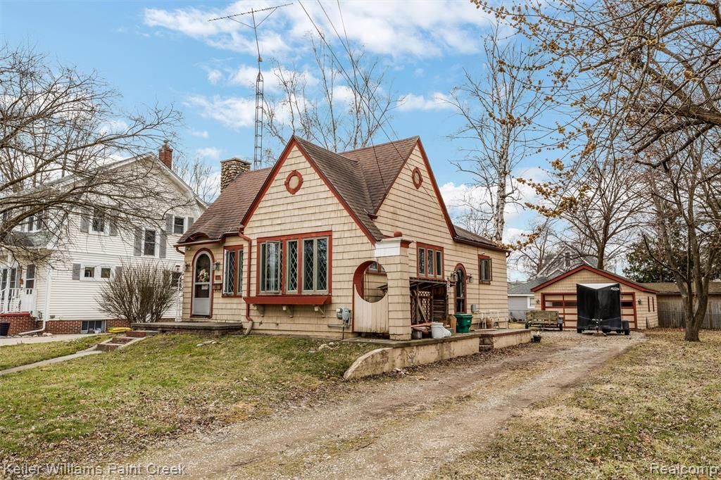 509 N Marquette Street, Durand, MI 48429 Main Photo