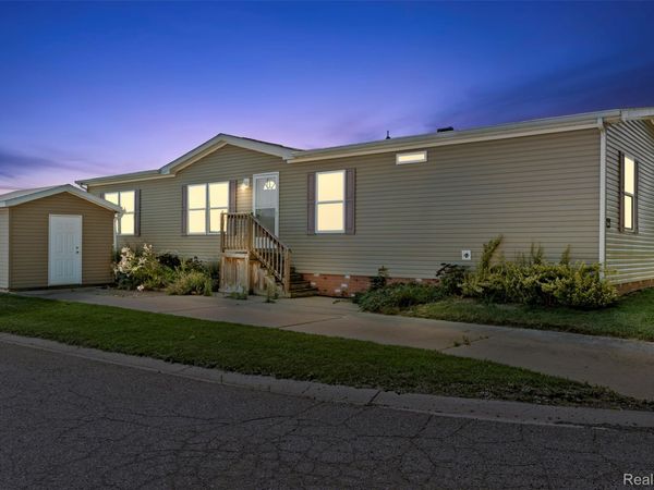 3544 Midsummer Lane, Salem Township, Mi 48167