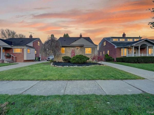 9006 Quandt Avenue , Allen Park, MI 48101