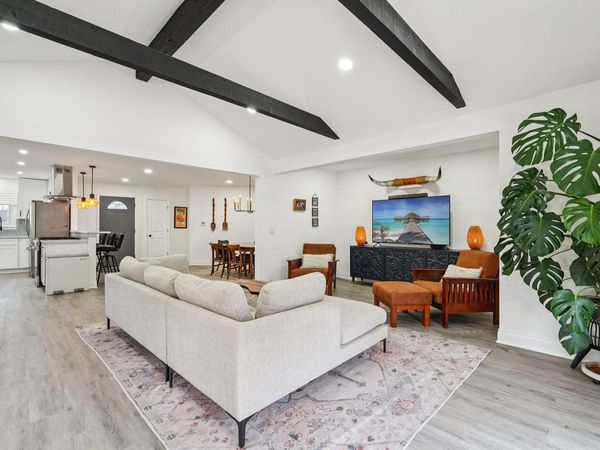 6666 N 91st STREET, Milwaukee, WI 53224