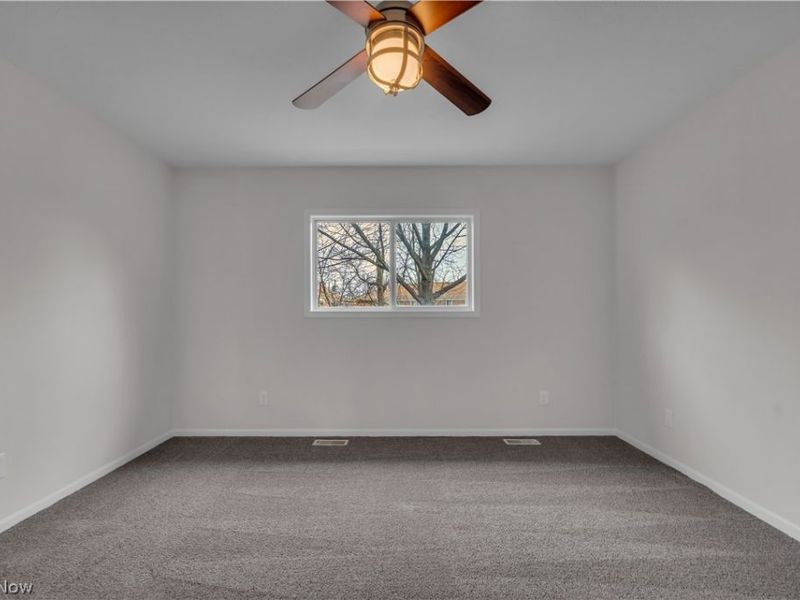 23219 Bennington Hamlet Circle , Euclid, OH 44123 Photo 22