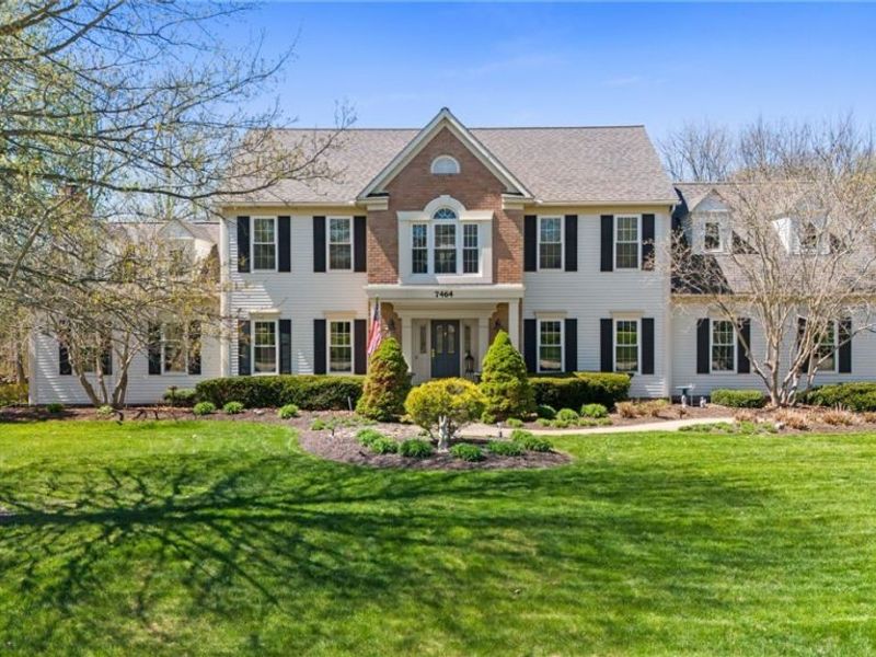 7464 Wetherburn Way , Hudson, OH 44236 Photo 2