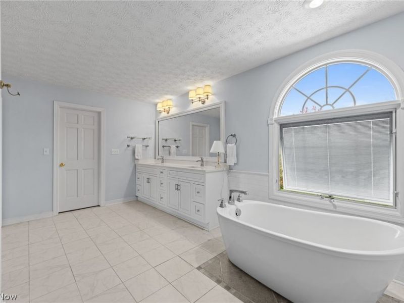 7464 Wetherburn Way , Hudson, OH 44236 Photo 25