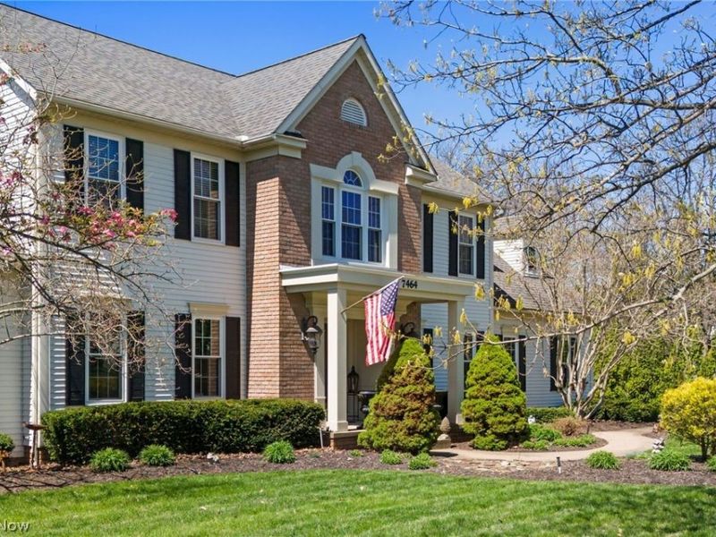 7464 Wetherburn Way , Hudson, OH 44236 Photo 3