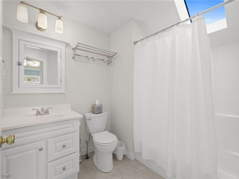 7464 Wetherburn Way , Hudson, OH 44236 Photo 32