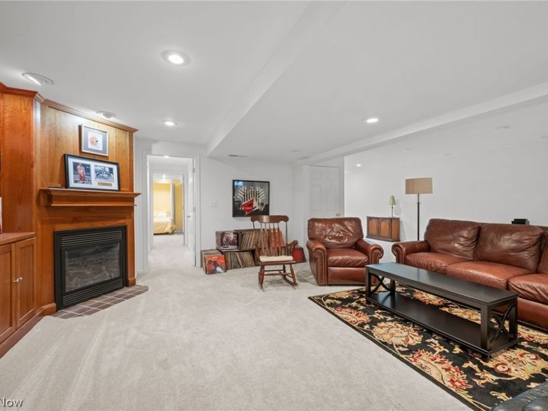 7464 Wetherburn Way , Hudson, OH 44236 Photo 34