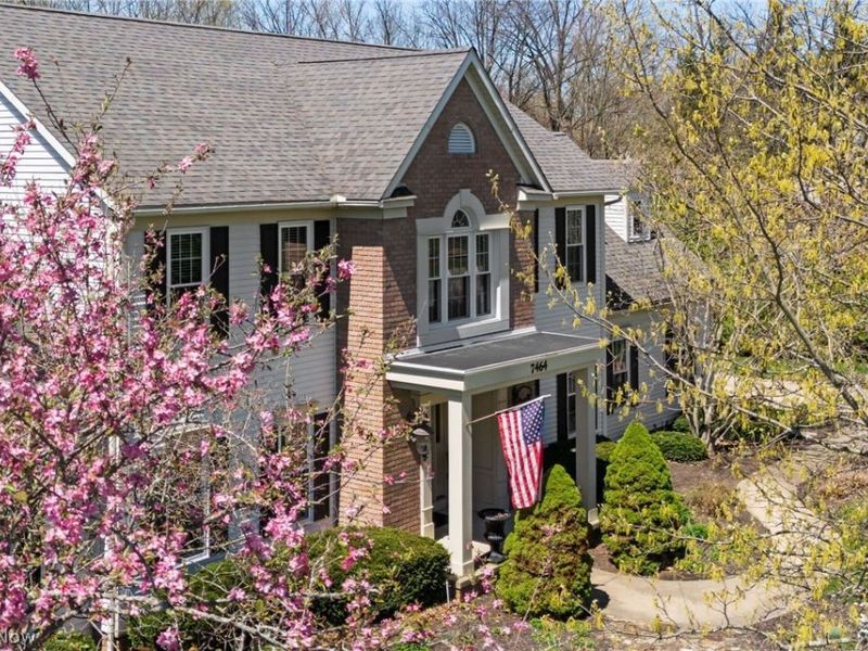 7464 Wetherburn Way , Hudson, OH 44236 Photo 4