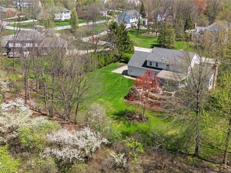 7464 Wetherburn Way , Hudson, OH 44236 Photo 46