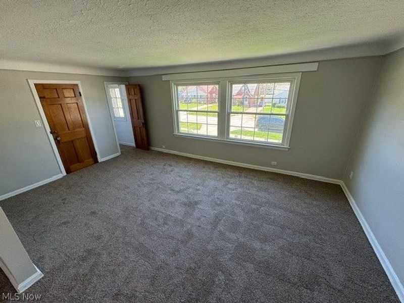 1811 E 291st Street, Wickliffe, OH 44092 Photo 2