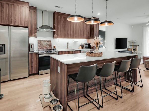 1701 Simond Ave, Unit 304, Austin, TX 78723