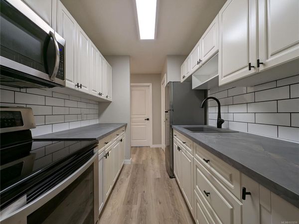 3271 Cowichan Lake Rd , Unit 4, Duncan, BC V9L 4C1