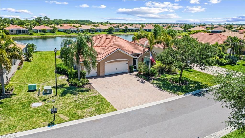 3118 Apple Blossom Dr, Alva, FL 33920 Photo