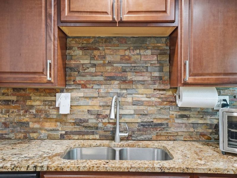 9226 Stephanie Street, Dayton, OH 45458 Photo 16