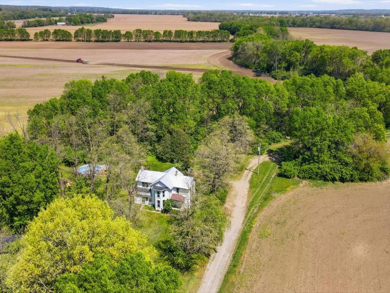 144 Eagle City Road, Springfield, OH 45503 Photo 2