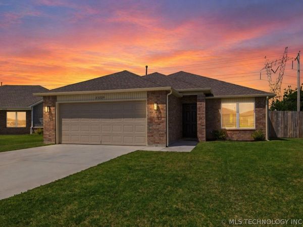 23229 E 113th Street S, Broken Arrow, OK 74014