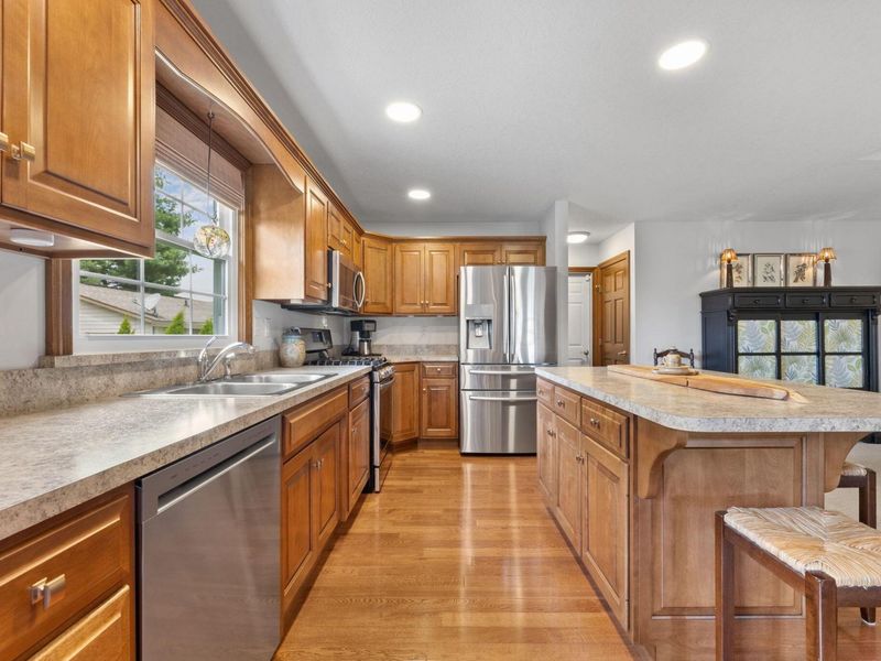 21146 Floralwood Drive , Howard, OH 43028 Photo 13