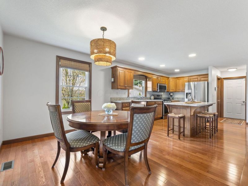 21146 Floralwood Drive , Howard, OH 43028 Photo 15