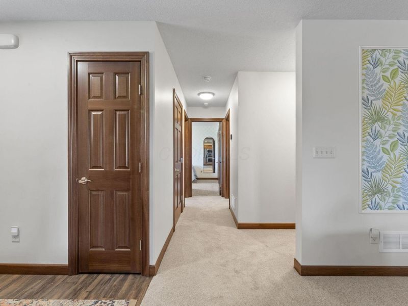 21146 Floralwood Drive , Howard, OH 43028 Photo 33