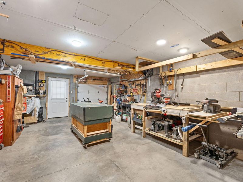 21146 Floralwood Drive , Howard, OH 43028 Photo 44