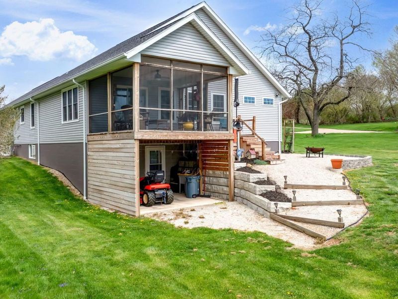 21146 Floralwood Drive , Howard, OH 43028 Photo 51