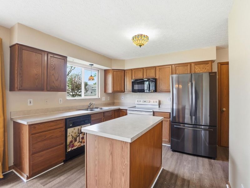 172 Barry Knoll Drive , Pataskala, OH 43062 Photo 11