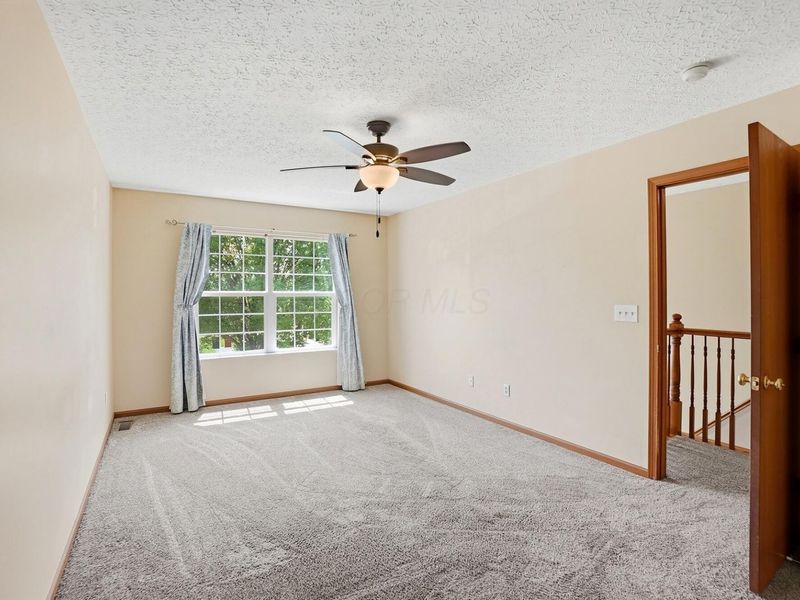 172 Barry Knoll Drive , Pataskala, OH 43062 Photo 20