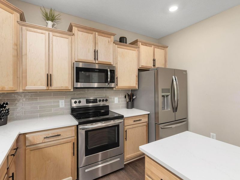 504 Danbury Drive , Lancaster, OH 43130 Photo 9