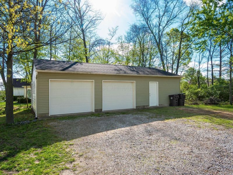 139 W Hiawatha Drive , Powell, OH 43065 Photo 5