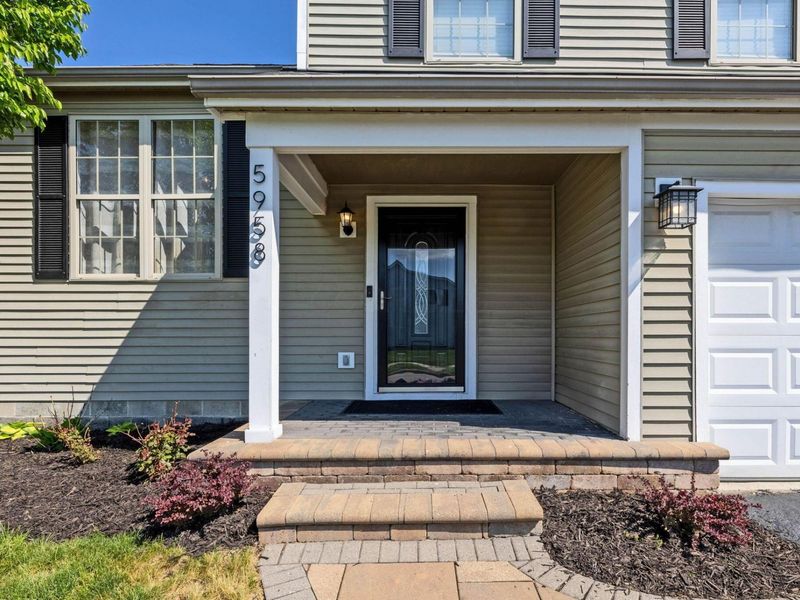 5958 Banzoli Way , Galloway, OH 43119 Photo 3