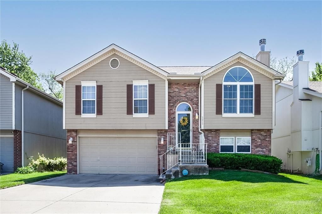 5215 NE 63rd Street, Kansas City, MO 64119 Main Photo