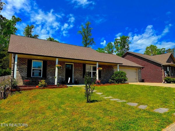 4653 Bella Capri Lane, Knoxville, TN 37918