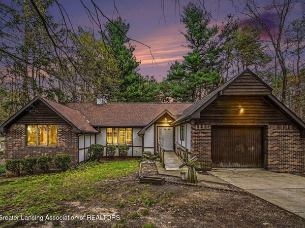 12103 Forest Meadow Drive, Perry, MI 48872