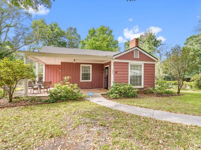 200 Warren Street, Walterboro, SC 29488