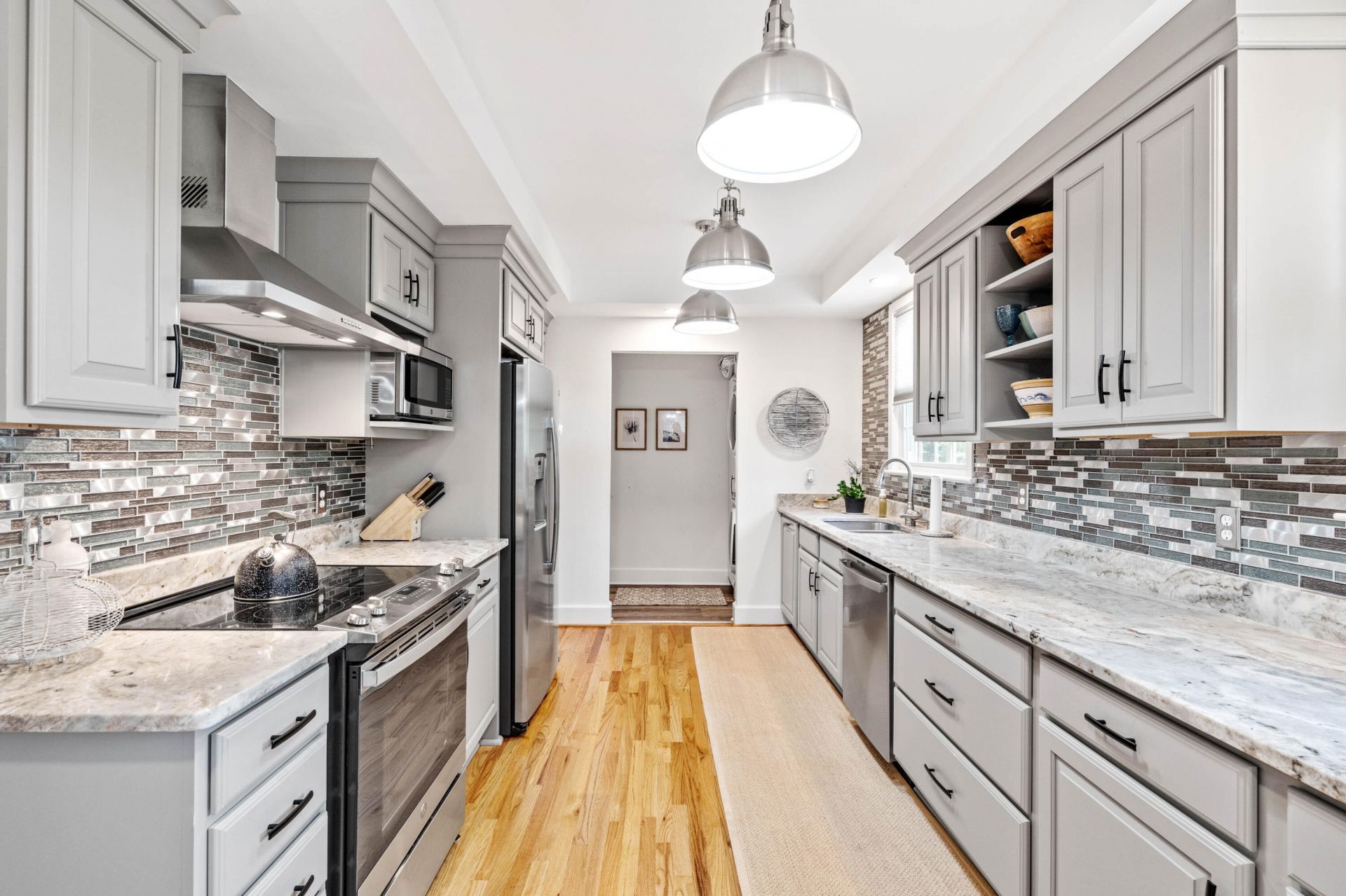 200 Warren Street Photo 25