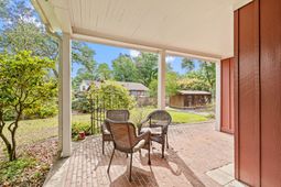 200 Warren Street photo 4