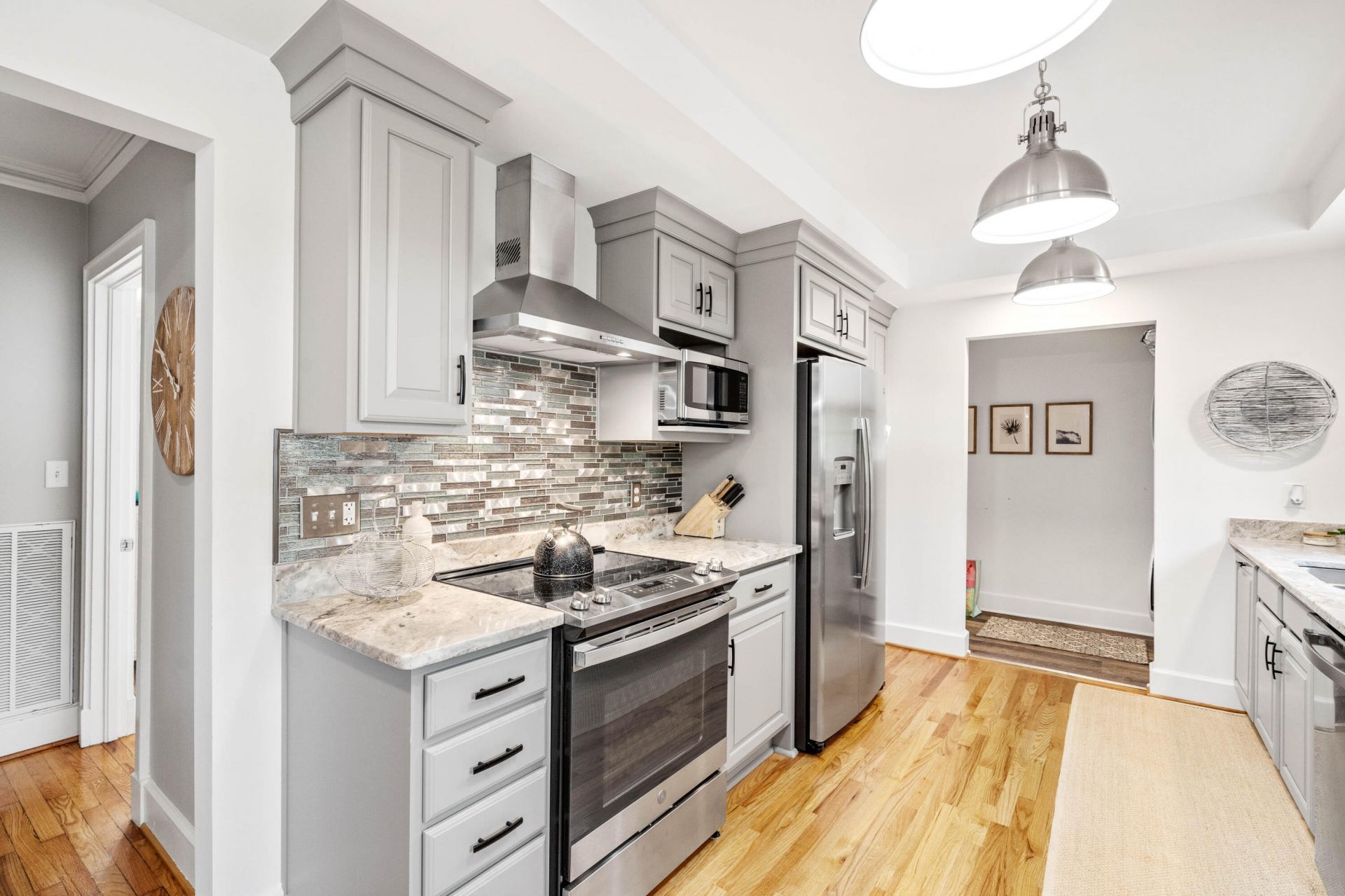 200 Warren Street Photo 30