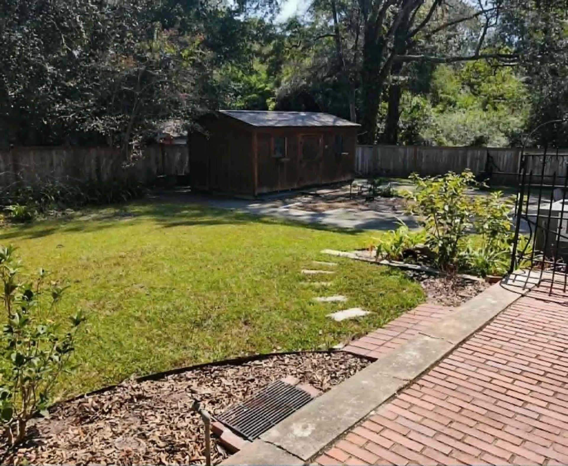 200 Warren Street Photo 43