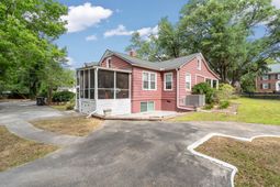 200 Warren Street photo 4
