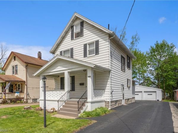 273 Maplewood Avenue, Struthers, OH 44471