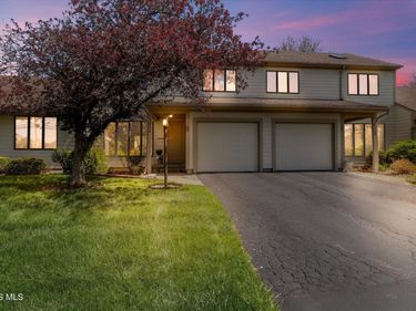 1111 Waterville Monclova Road, Waterville, OH 43566