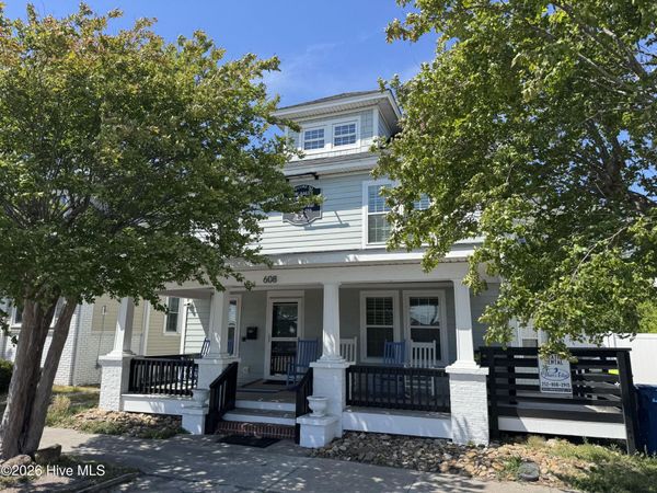 608 Arendell Street , Morehead City, NC 28557